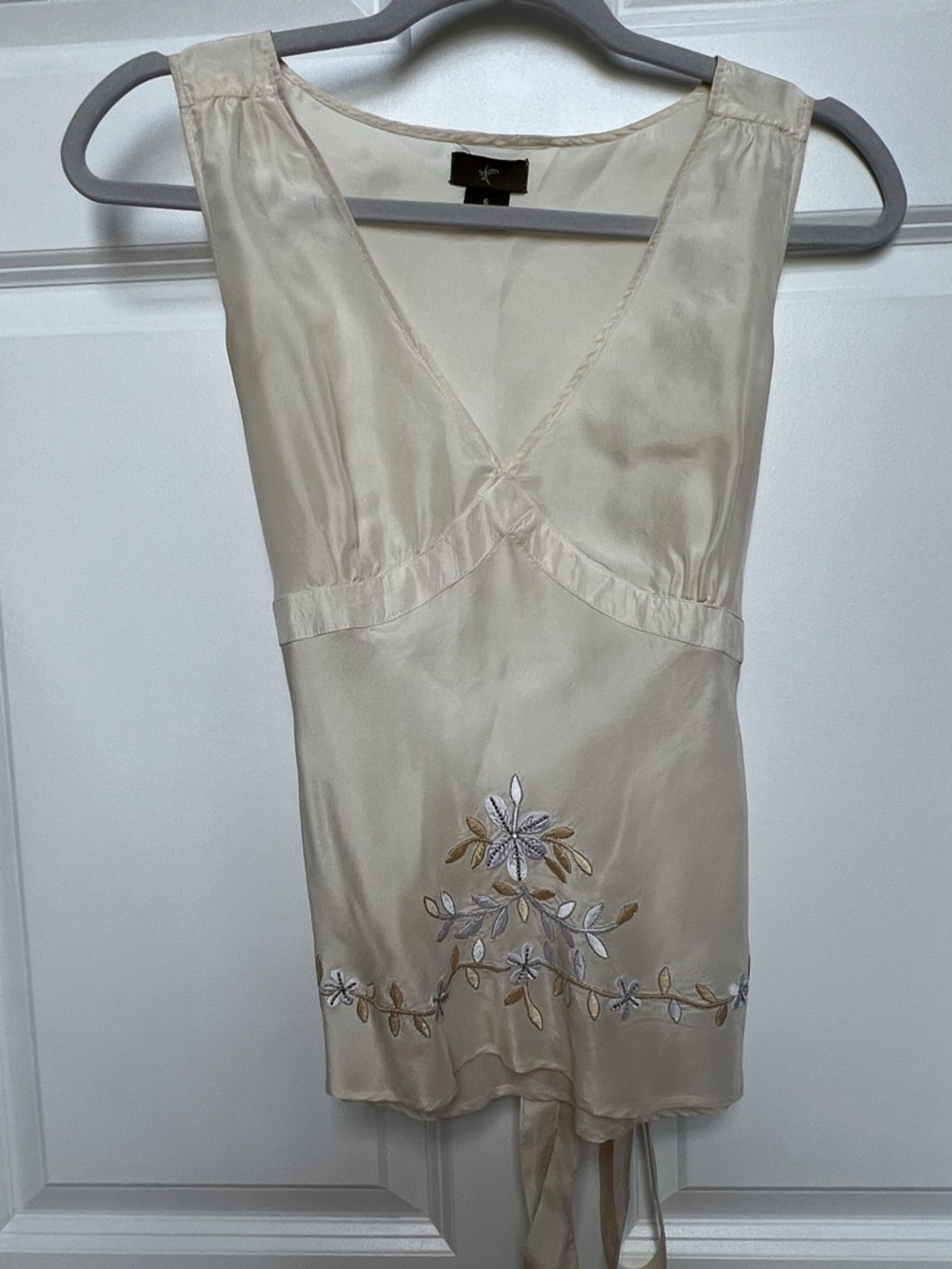 Silk Embroidered V-Neck Camisole in Ivory - Anthropologie